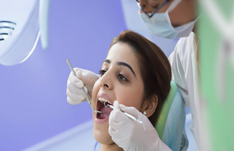 Complications of dental extractions